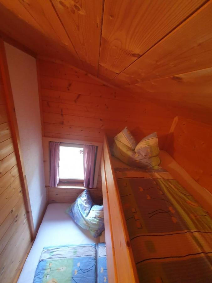 Weiherhuette Ried *